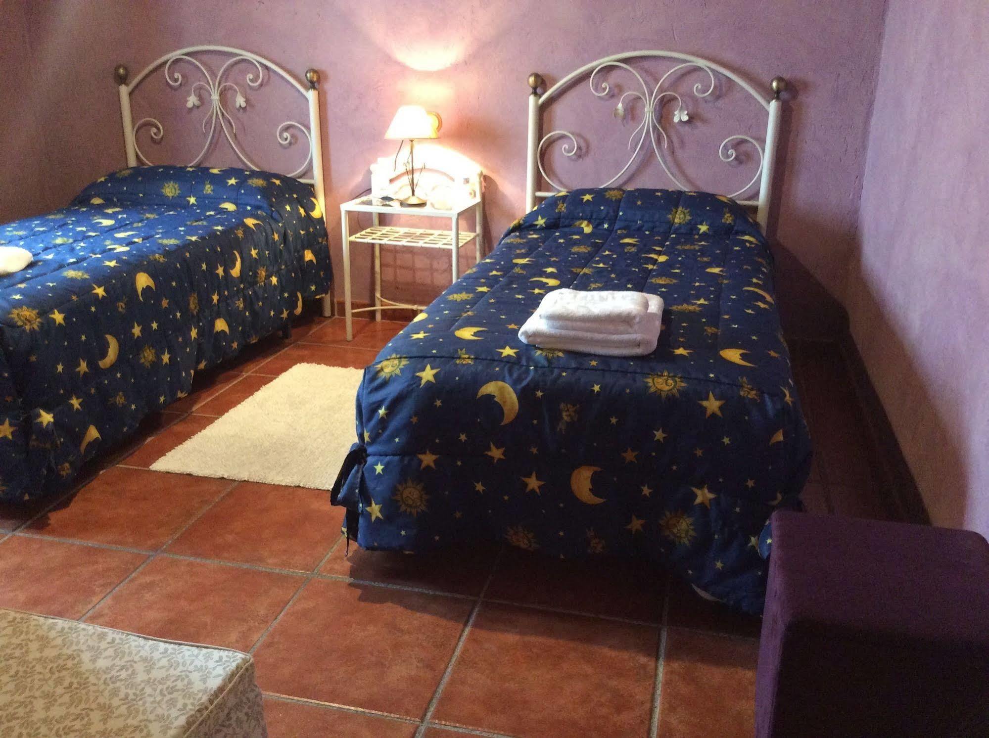 Majada Palentina Guest House Villanueva de Arriba Luaran gambar