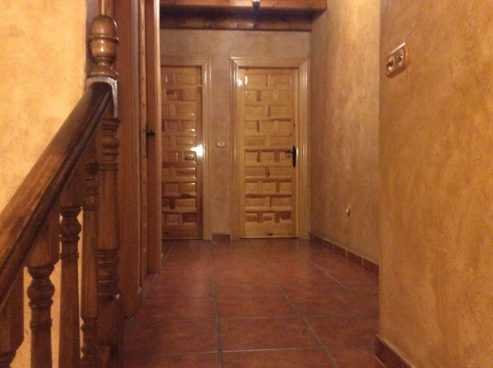 Majada Palentina Guest House Villanueva de Arriba Luaran gambar