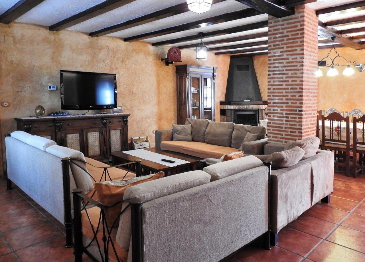 Majada Palentina Guest House Villanueva de Arriba Luaran gambar