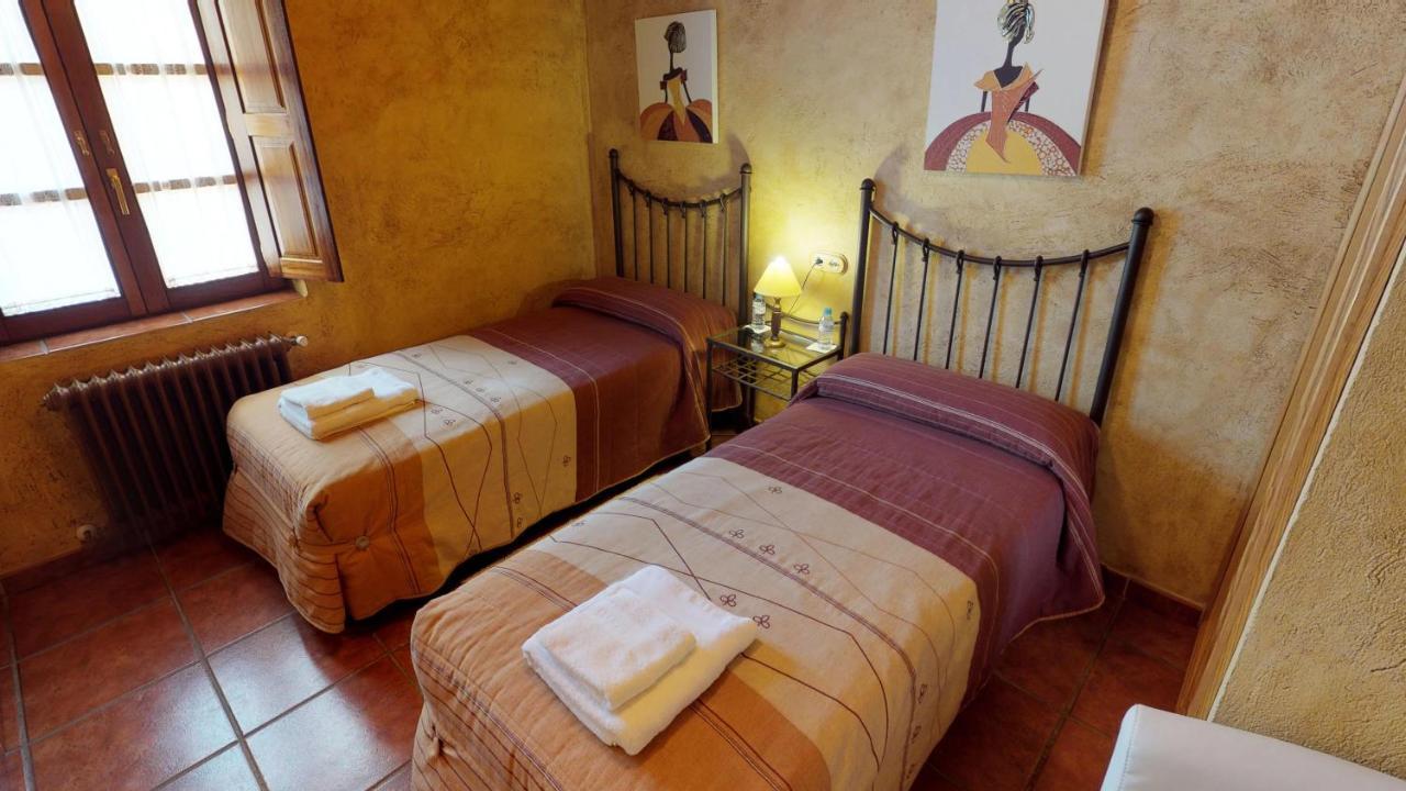 Majada Palentina Guest House Villanueva de Arriba Luaran gambar